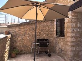 Casa Rural LAS ABUBILLAS，位于Mirabueno的酒店
