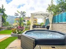 Grazy Home - Bright new Apt with Terrace and Seasonal Pool