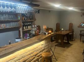 Vinný sklípek Drápalík，位于Milovice的酒店