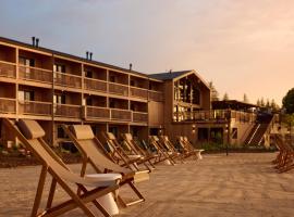 Hotel Marina Riviera，位于大熊湖的酒店