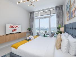 Cosy Studio in Damac Hills - Sleeps 2，位于Dubai Marina的酒店