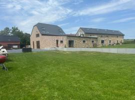 Gîte du Fenil，位于洛布的酒店