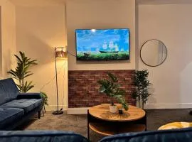 3 BD Luxury Stay For Contractors & Families
