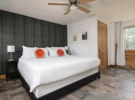 LumberJill Lodge Room 8