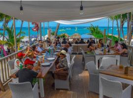 OLAS DE LOS CORALES - VILLAS and SUITES