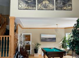 The HI-Mark House - Hot tub,AC,Pool table, Pool May2026，位于希卡姆斯的酒店