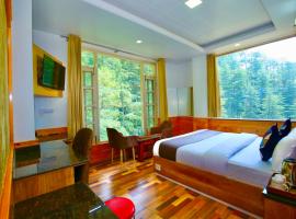 Nature Retreat new shimla #city centre #near to mall road #private parking #Balcony view