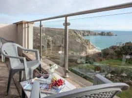 Cove View Apartment