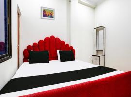 Hotel O Sweet Hotel & Restaurant，位于Prayagraj的酒店