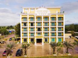Sopheak Mongkol Guesthouse，位于Phumĭ Khlâng的旅馆
