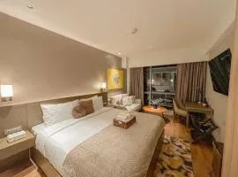 The Hotel Residences at Novotel Suites Acqua Tower