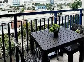 1BR - CONDO Staycation Sea Residence MOA-Kharen