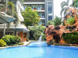 Long Beach Hotel Pangandaran，位于庞岸达兰的酒店