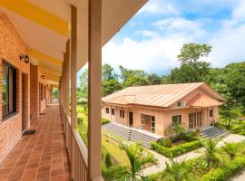Badreni Jungle Resort, Sauraha，位于巴拉特布尔Bharatpur Airport - BHR附近的酒店