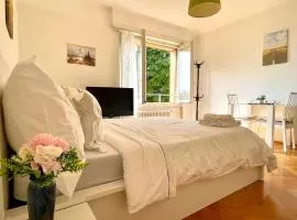 4 Minutes from Lausanne Train Station