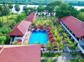 JKAB Lagoon Resort，位于Walauttu的酒店