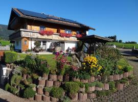 Gästehaus Koros，位于费斯恩的酒店