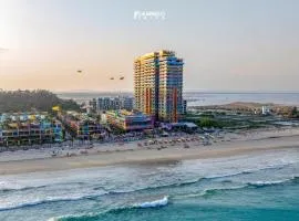 Flamingo Ibiza Hải Tiến Luxury Stay