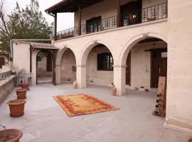 Chardonnay Suites Hotel