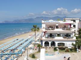 奥罗拉酒店，位于斯佩隆加的酒店