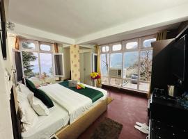 Hotel Eagle Nest Central Heated，位于戴尔豪斯的酒店