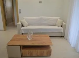 Gaia Messinian Villa