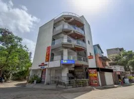 FabHotel Keshava Executive - Nr Mahadji Shinde Chhatri