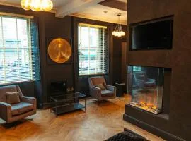 Judges suite apartment with spa facilities