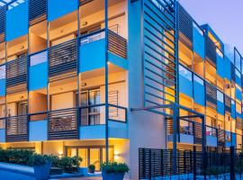 Hotel Vozina，位于梅塔诺佛希斯的酒店