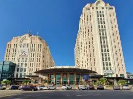 KTC Suite Hotel with Private Cinema and PS5