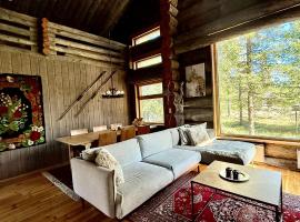 Luosto Villa by Lapland Villas, near Lake Aarnilampi Beach, Sauna, WiFi, Great Private Villa for Families & Outdoor Lovers，位于洛斯托的酒店
