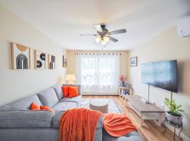 Tranquil Riverside Abode，位于Cornwall的酒店