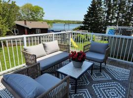 Tranquil Riverside Abode，位于Cornwall的酒店