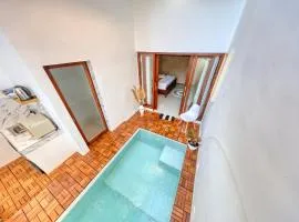 Rostin Mesari Villa