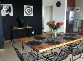 Brackenfell self catering accommodation，位于布历根非尔的酒店