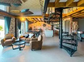 Loft haut de gamme avec jacuzzi à Trélévern