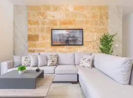 Glow - Stylish Apartments & Rooftops in Batroun
