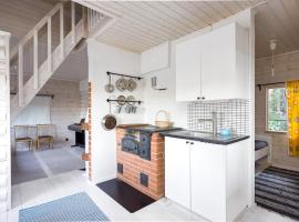 Cottage from the edge of Nuuksio National Park，位于Otalampi的酒店
