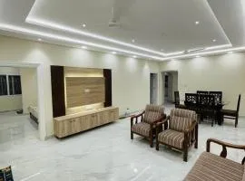 Visitors Lounge by MMG - 2&3BHK Furnished - Rd 12 Banjara Hills