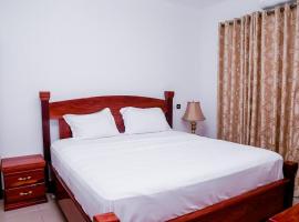 Luxury Villa AC Ensuite Room 9，位于林贝的酒店