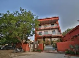 Hotel Dev Vilas , Agra