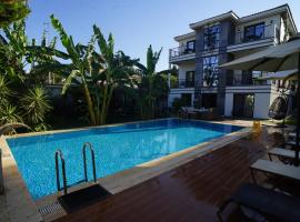 Ruwais Hotel，位于切什梅的酒店