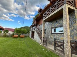 Country Villa MMMM-1-Camp Scepanovic，位于莫伊科瓦茨的酒店