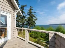 Beach House At Whidbey Shores
