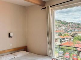 Villa Flora Apartments Krushevo，位于克鲁舍沃的酒店