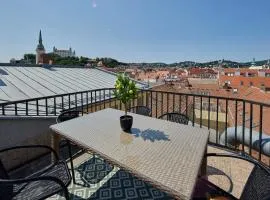 Skyline Penthouse with Terrace