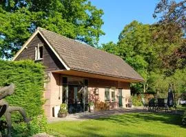 Vakantiewoning met hottub en bedstede - De Kruidenhoeve in het Reestdal