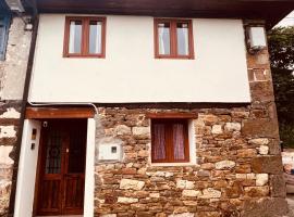 La Casina del Cabecin en Parque Natural de Redes，位于Caso的酒店