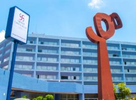 Grand Cantalagua Hotel Morelia, BW Signature Collection，位于莫雷利亚的带停车场的酒店