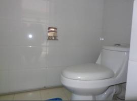 Hotel Zing，位于Deu的酒店